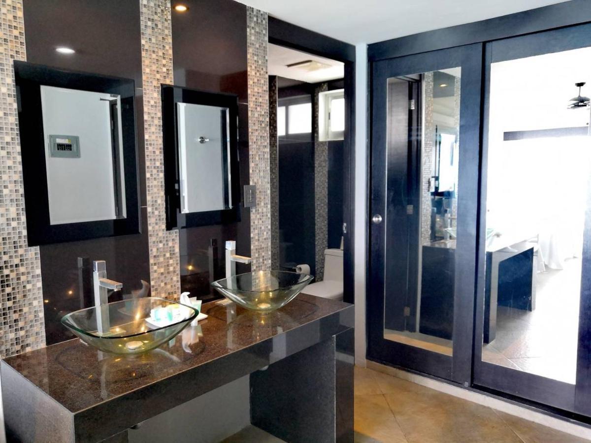 Cancun, Ocean Dream, Beautiful Aparment, Heart Of The Hotel Zone Экстерьер фото