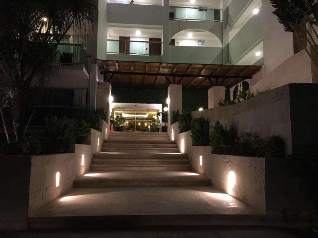Cancun, Ocean Dream, Beautiful Aparment, Heart Of The Hotel Zone Экстерьер фото